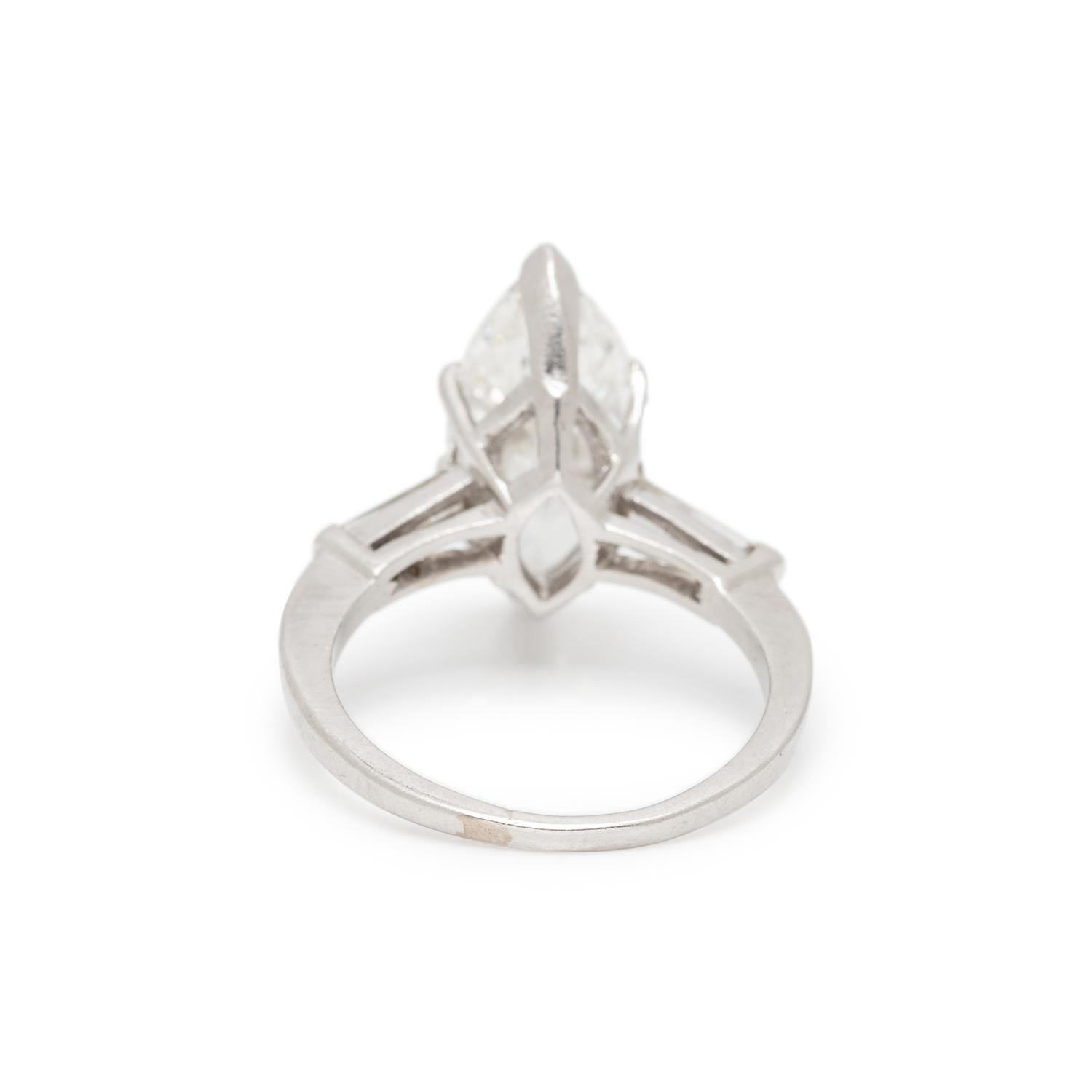 DIAMOND AND PLATINUM RING