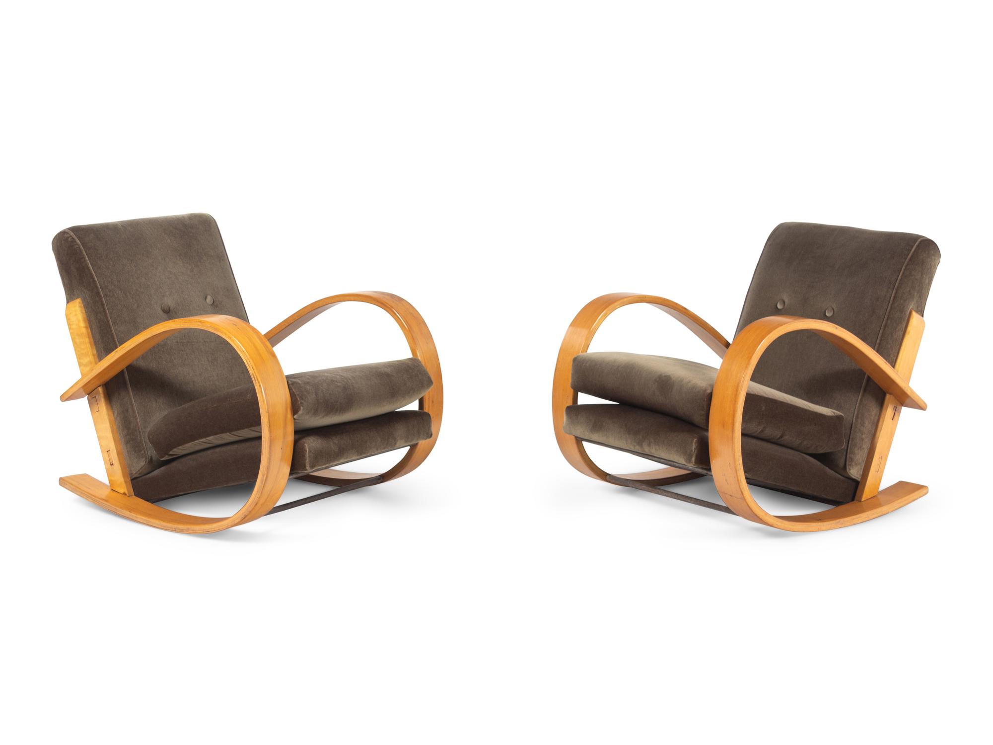 Bentwood Three-Piece Seating Suite