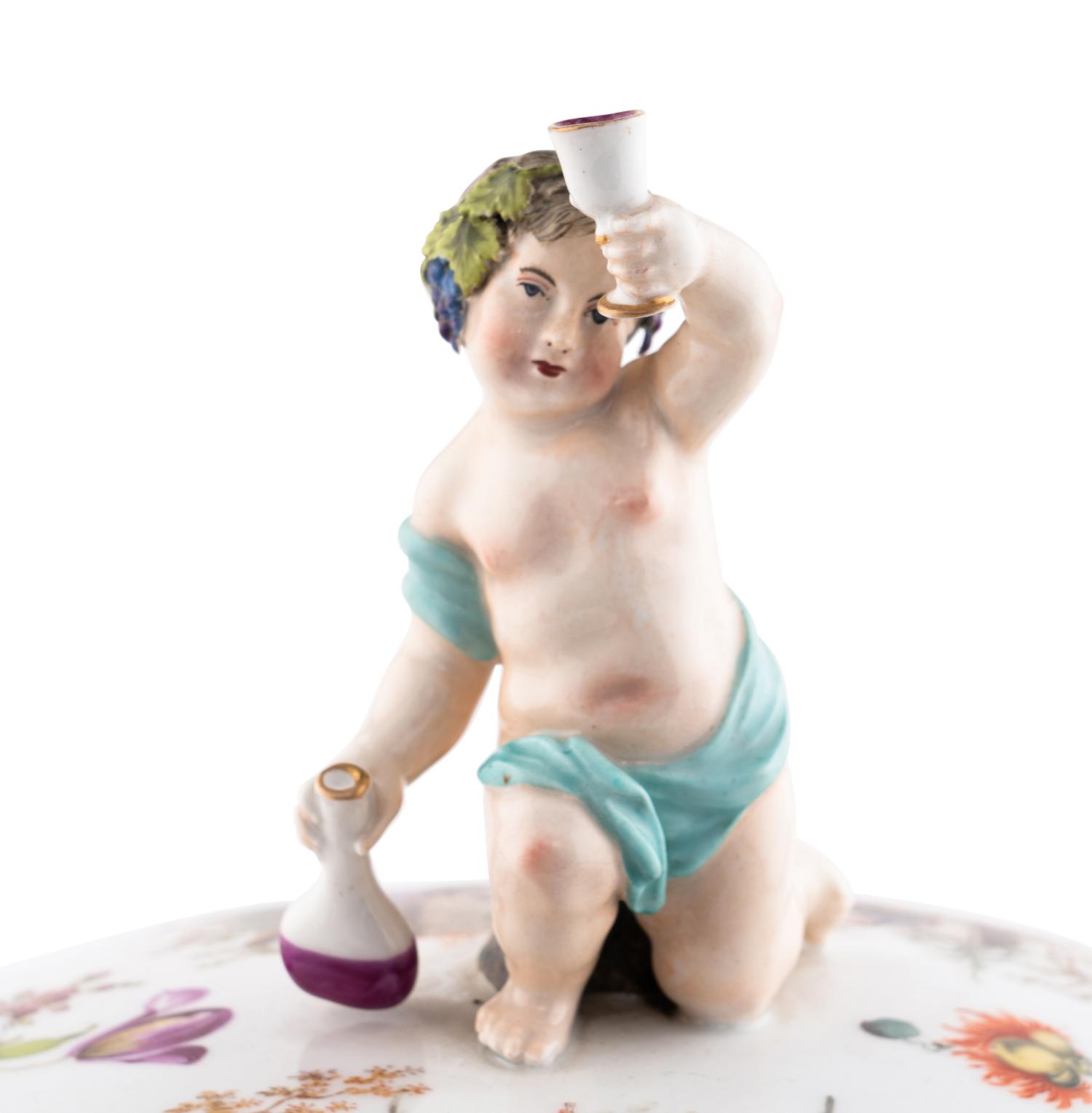 A Berlin (K.P.M.) Porcelain Covered Tureen