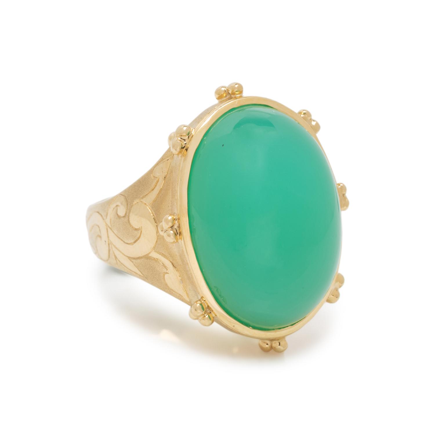 CREVOSHAY, YELLOW GOLD AND GREEN CHALCEDONY RING