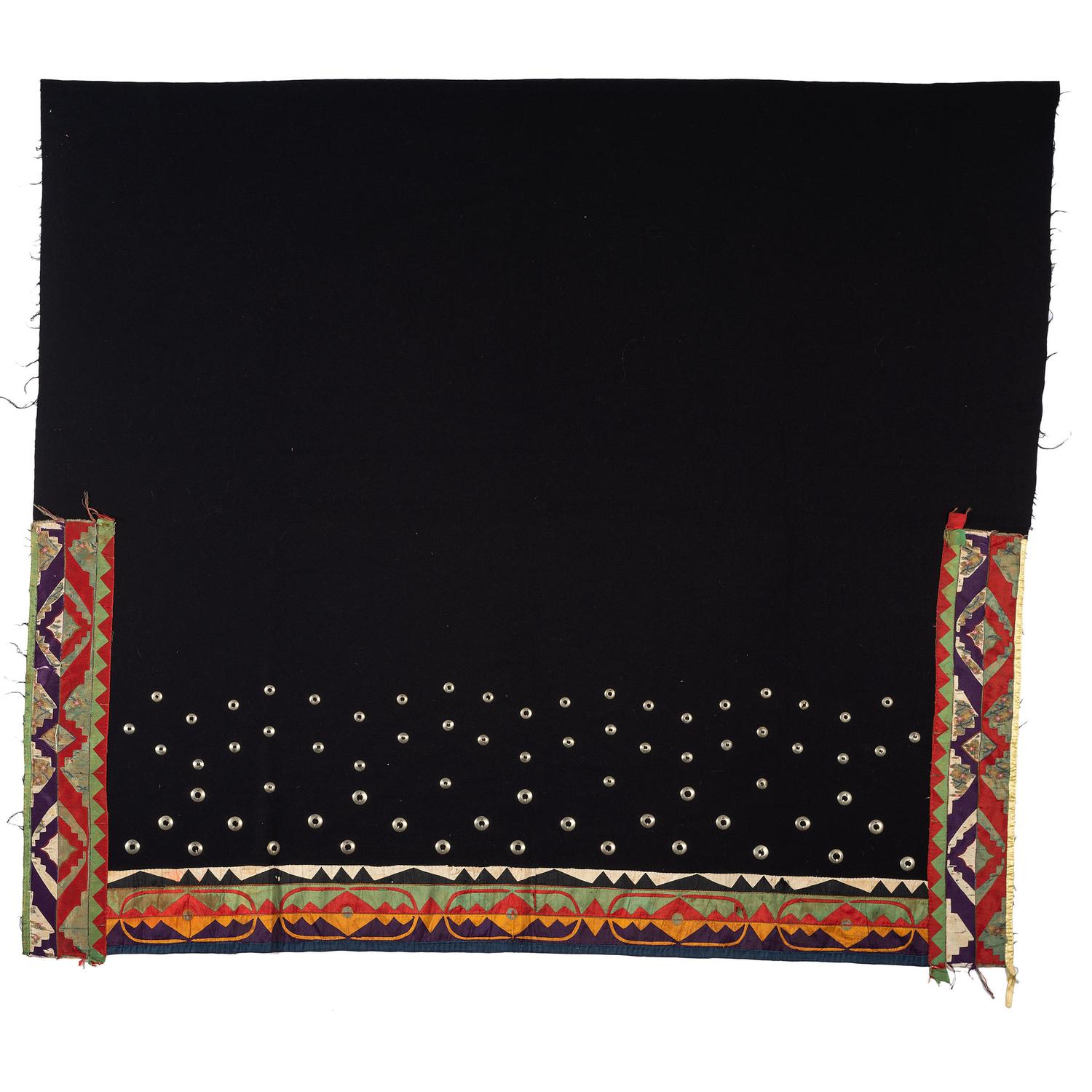 Ho-Chunk Wool Wearing Blanket, with Silk Ribbon Appliqué