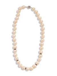 An 18 Karat White Gold and Cultured Pearl Necklace,