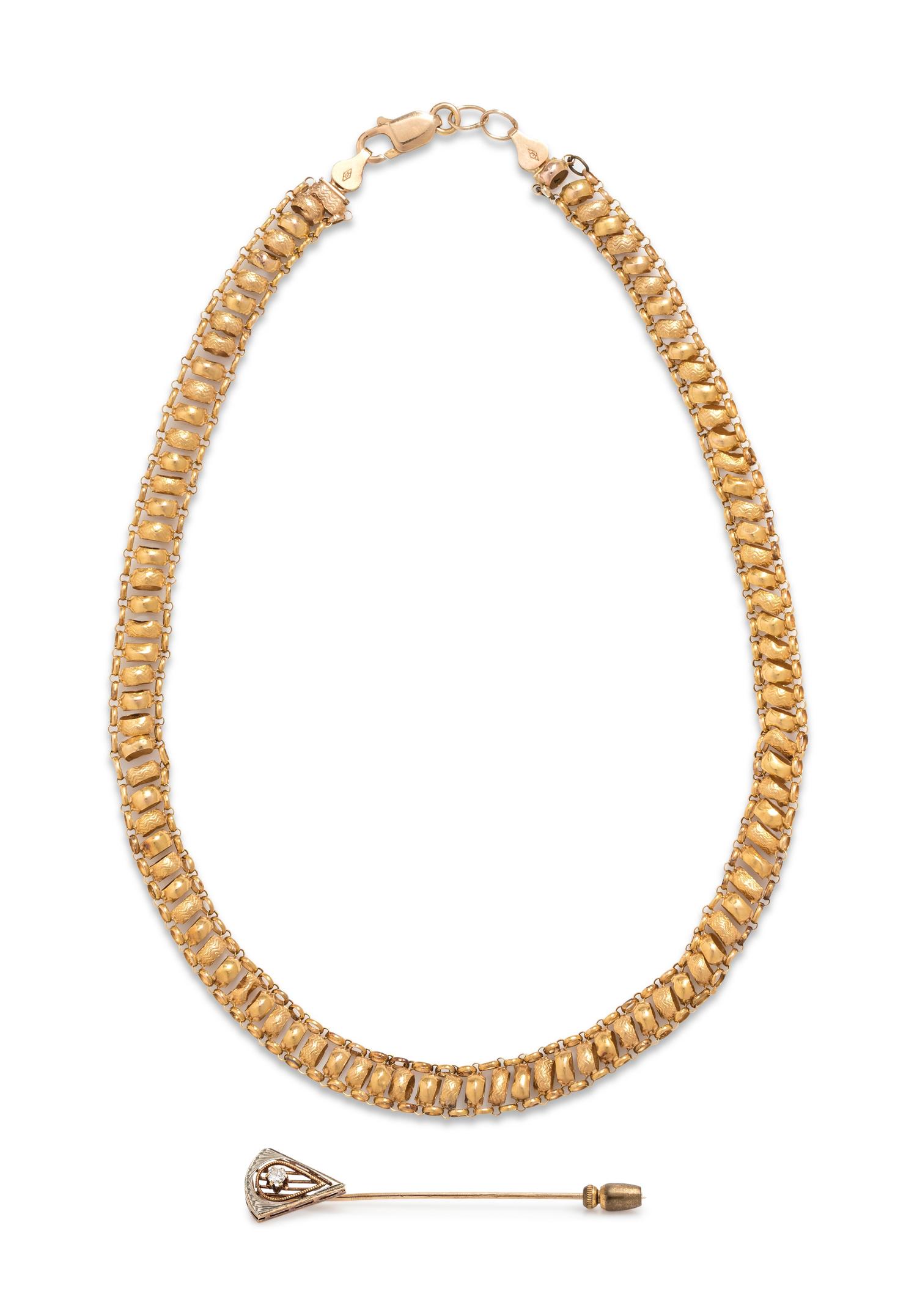 COLLECTION OF GOLD JEWELRY