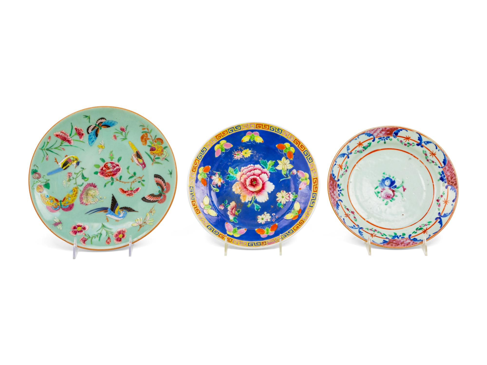 A Group of Six Chinese Famille Rose Porcelain Plates