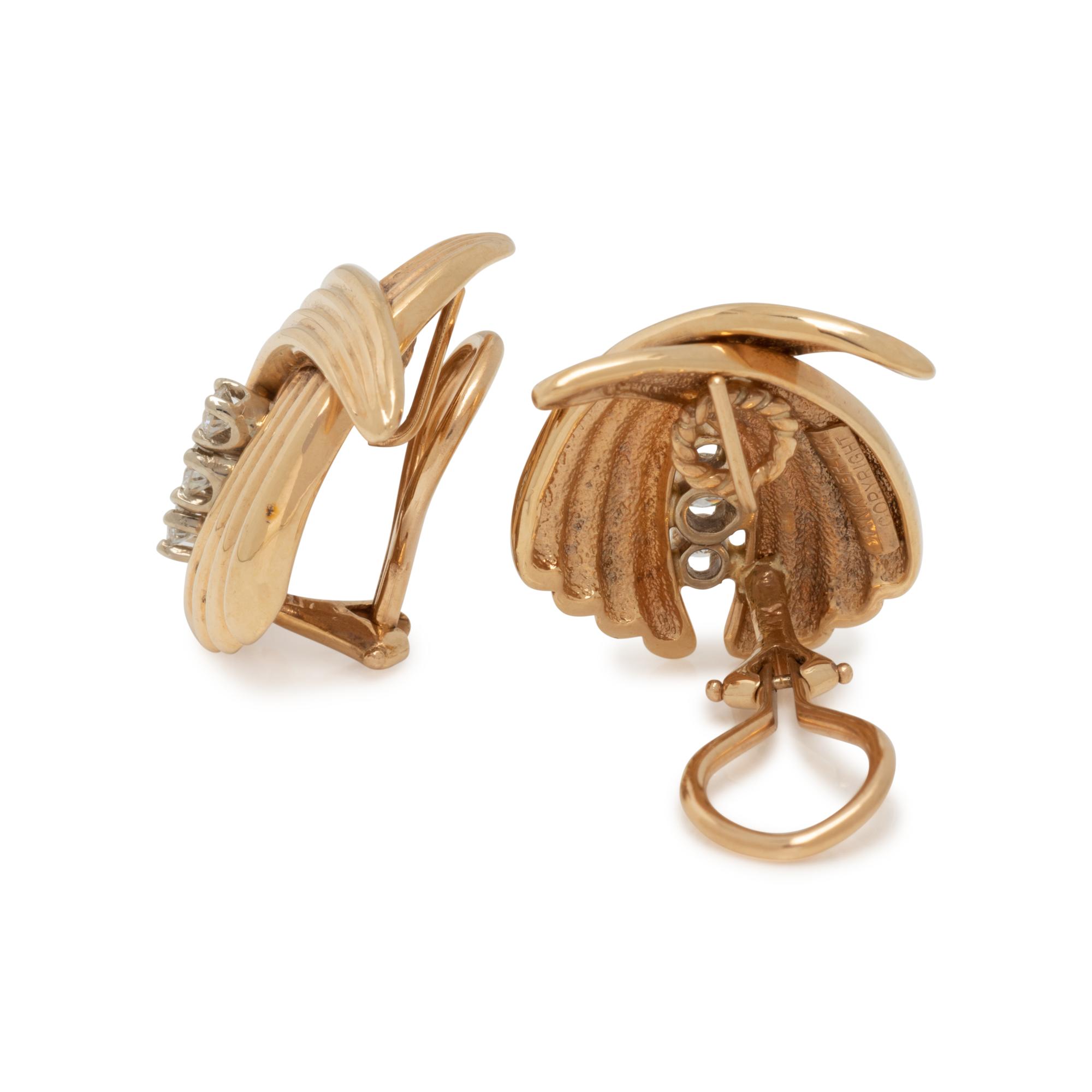 YELLOW GOLD AND DIAMOND EARCLIPS