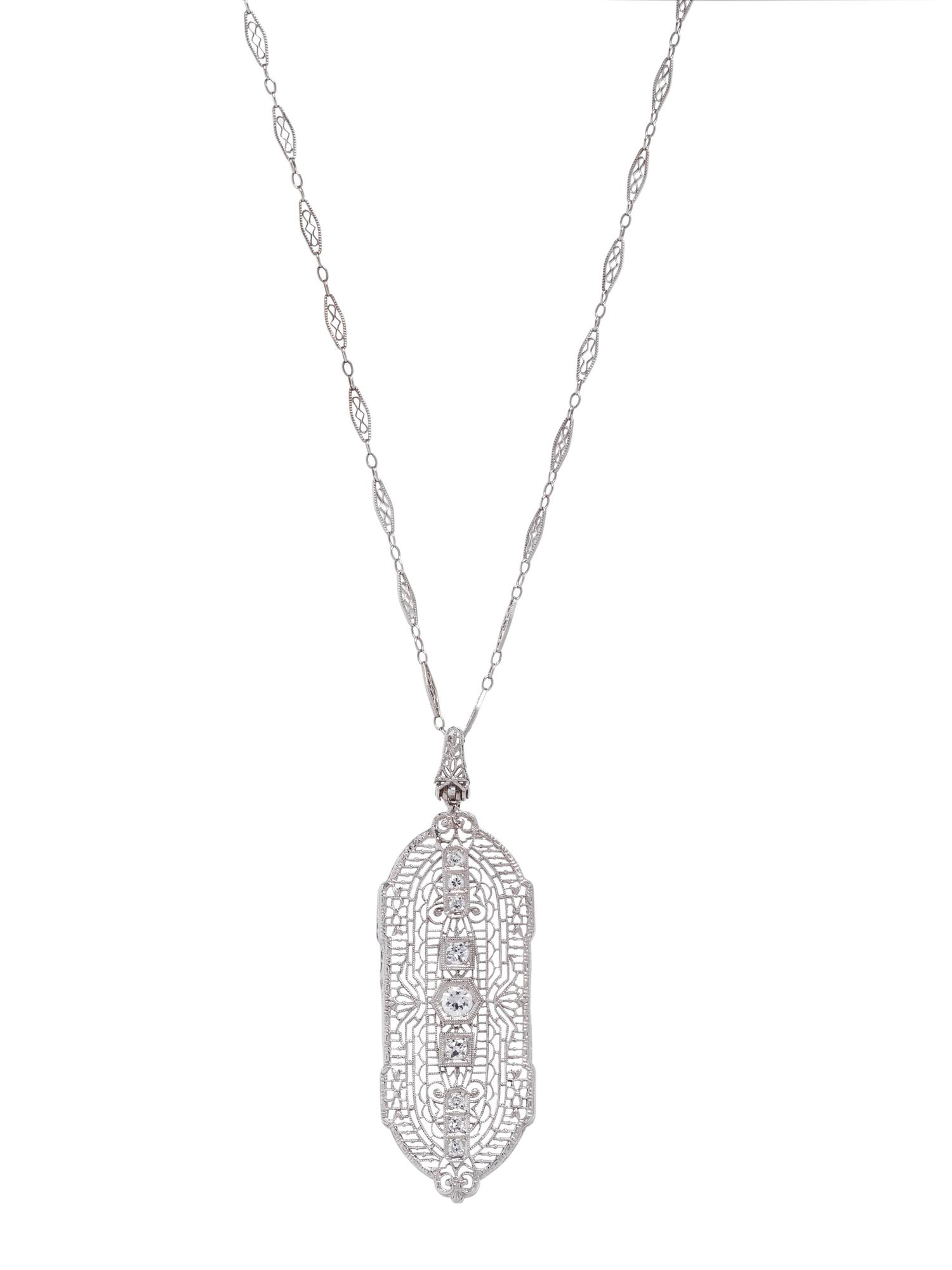 WHITE GOLD AND DIAMOND PENDANT/NECKLACE