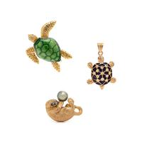 COLLECTION OF YELLOW GOLD SEA CREATURE PENDANTS