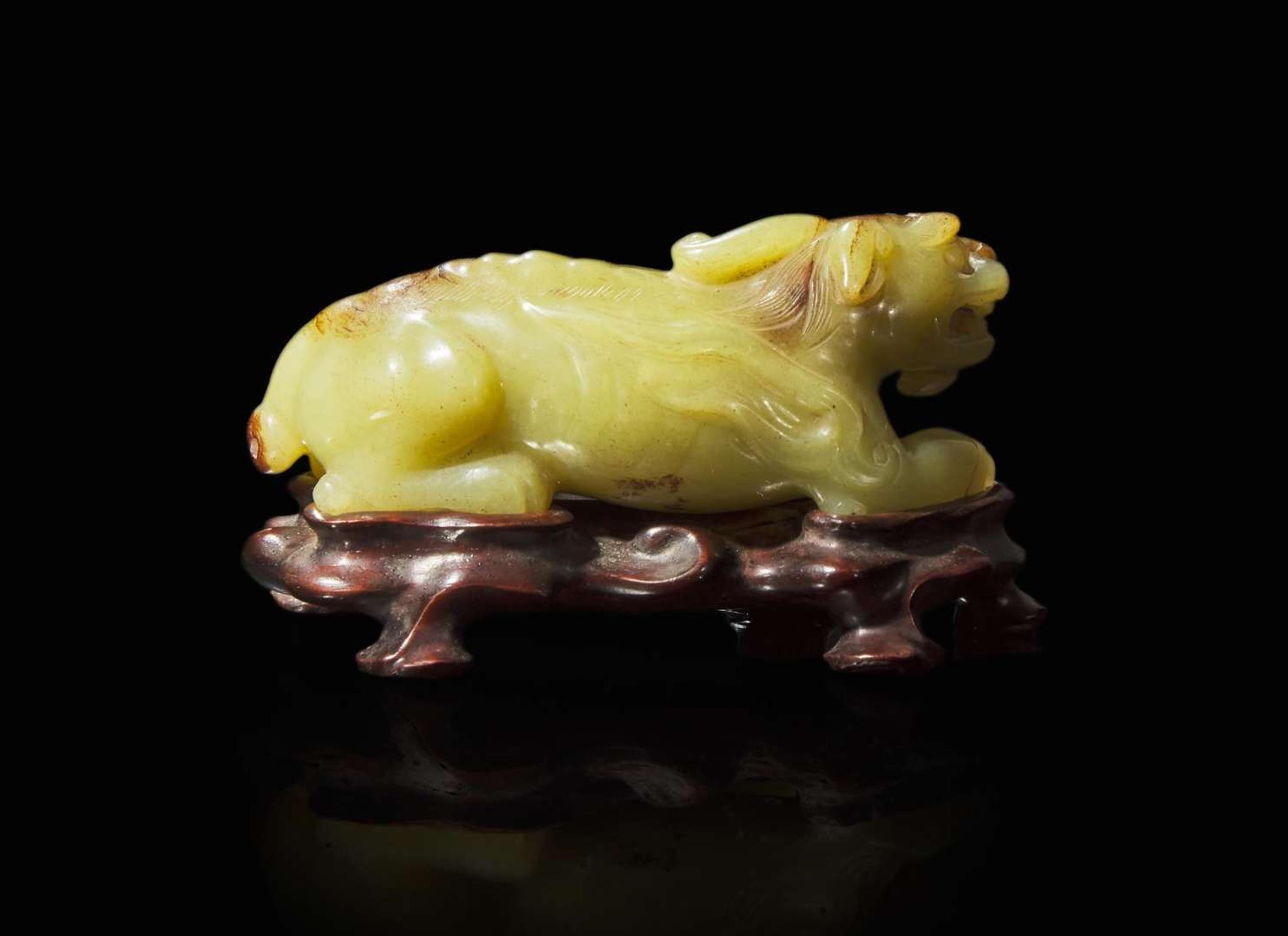 A Chinese yellow jade mythical beast 黃玉瑞獸