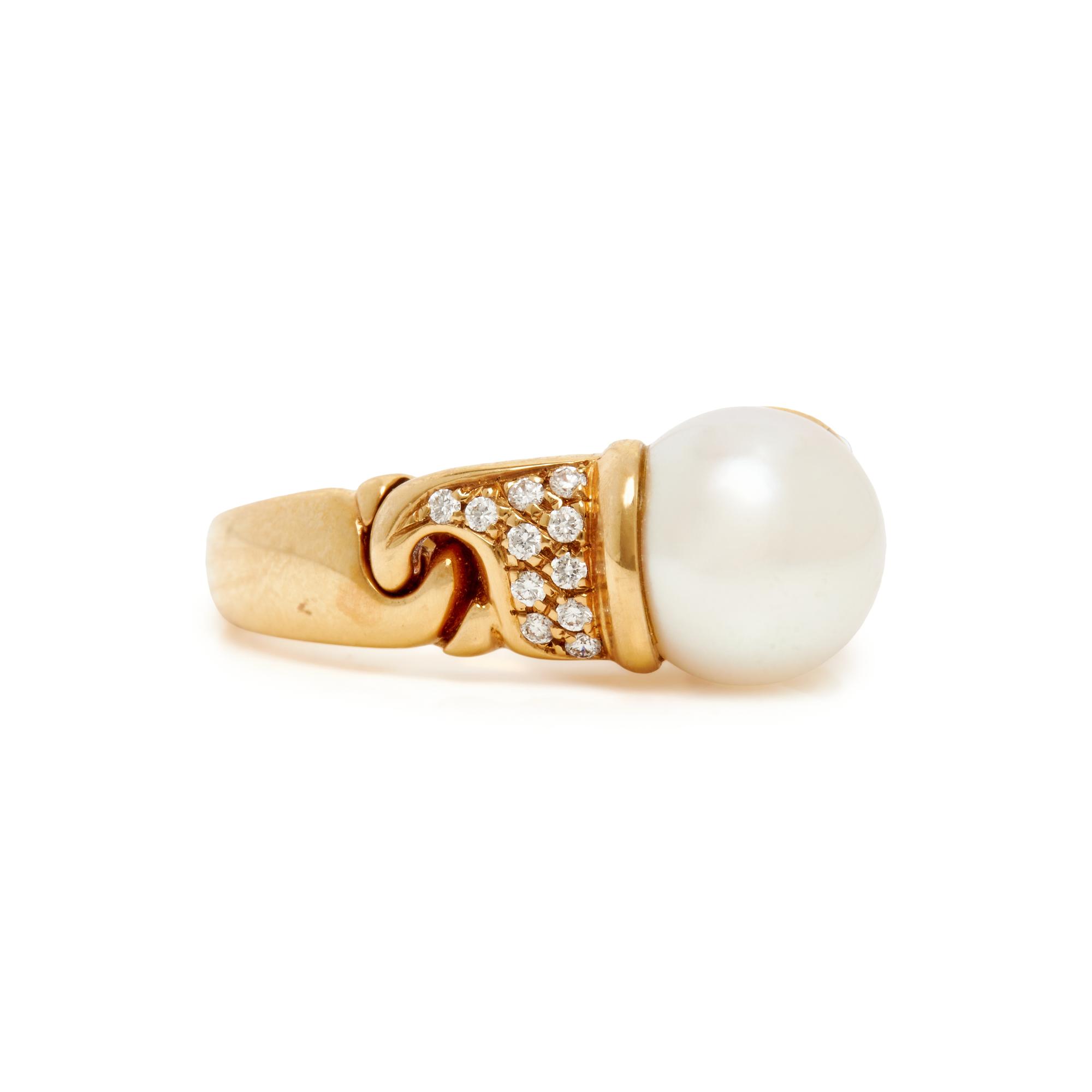 BULGARI, YELLOW GOLD, CULTURED PEARL AND DIAMOND RING