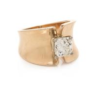 A 14 Karat Yellow Gold and Diamond Ring,