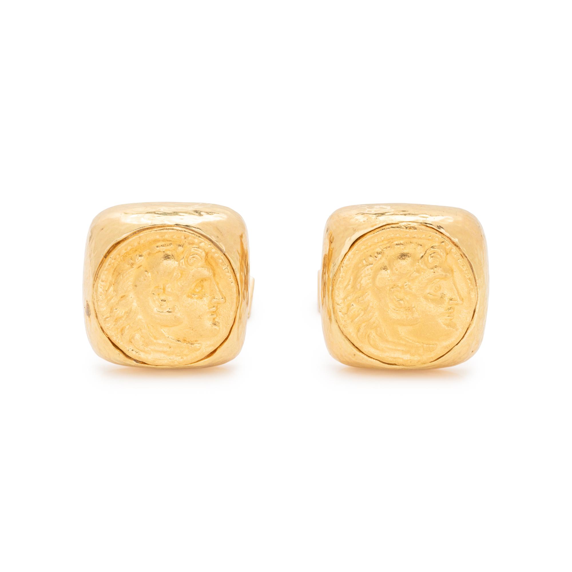 DAVID WEBB, YELLOW GOLD AND COIN CUFFLINKS