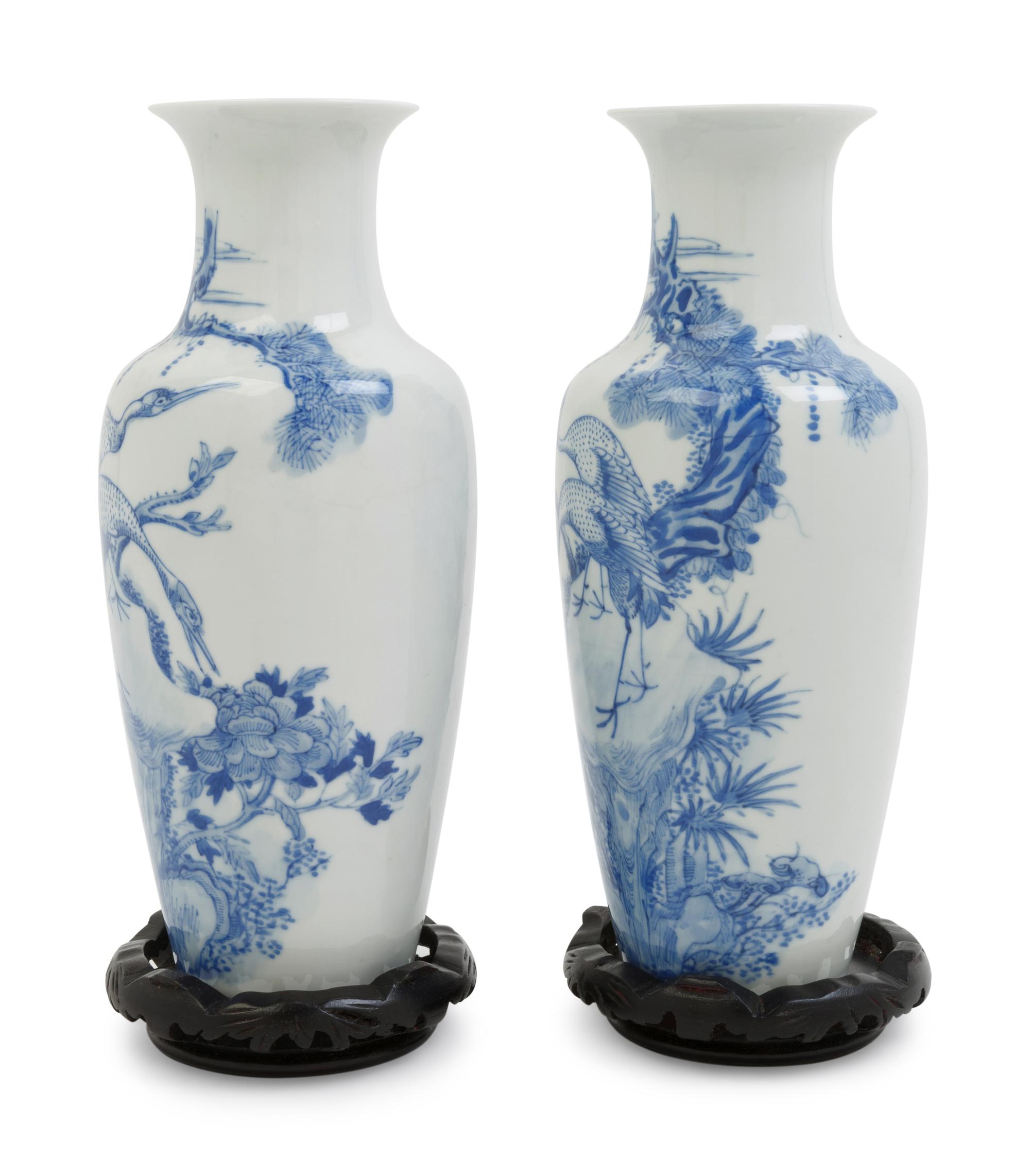 A Pair of Chinese Blue and White Porcelain Vases