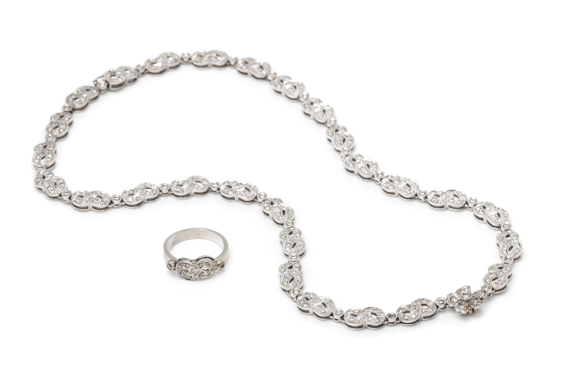DIAMOND SET