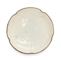 A Chinese Ding-Type White Glazed Porcelain Lobed Plate