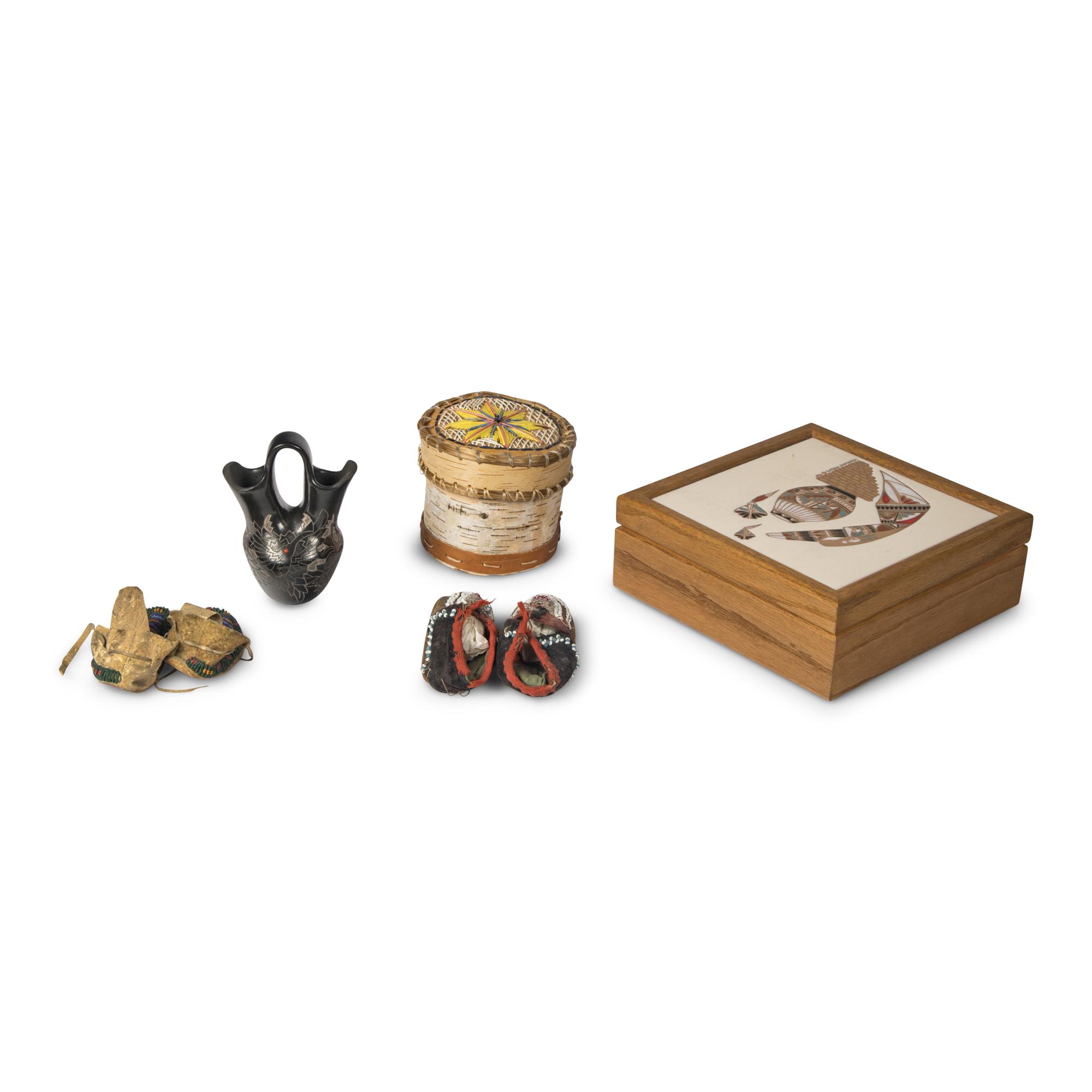 Assorted Native American Crafts