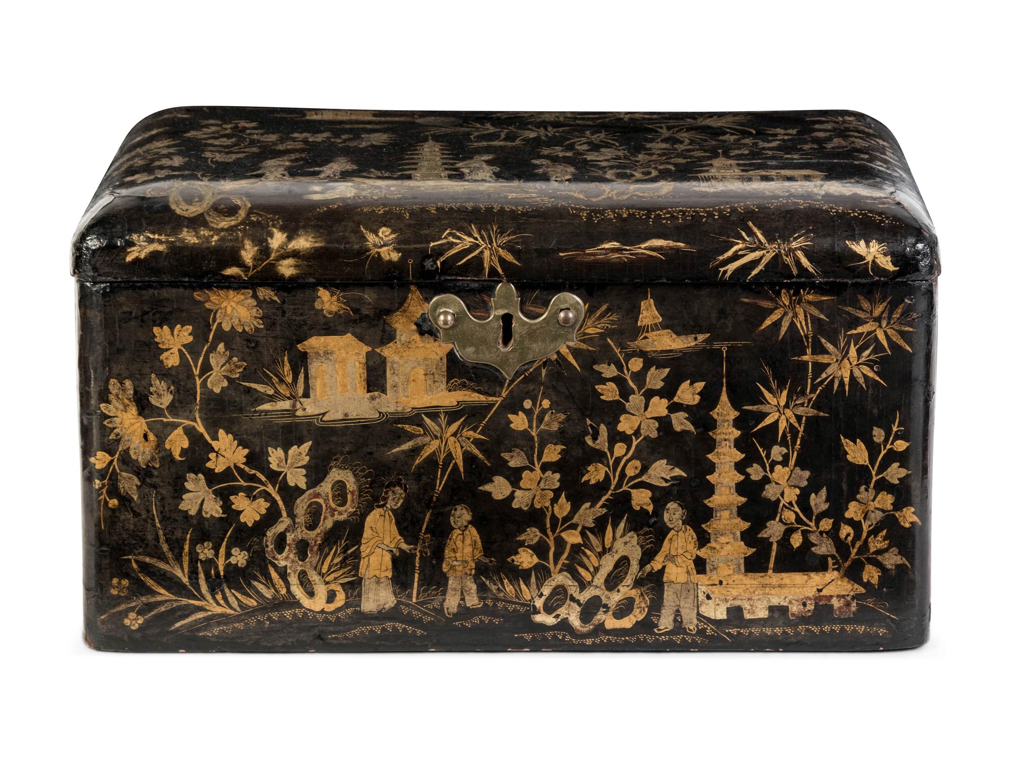 A Chinese Export Gilt and Black Lacquer Box