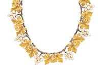 BUCCELLATI, YELLOW GOLD AND CULTURED PEARL GRAPE VINE NECKLACE