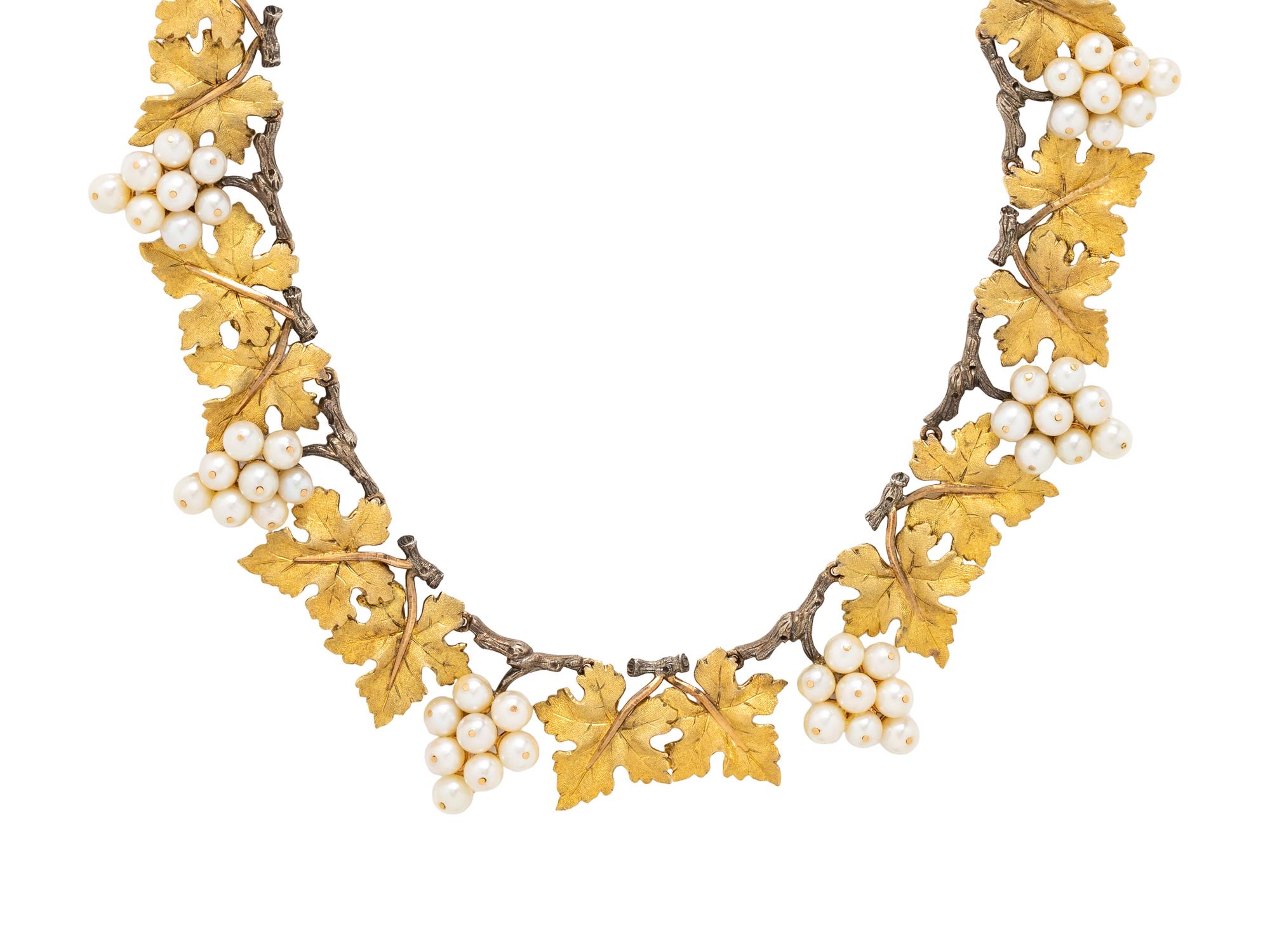 BUCCELLATI, YELLOW GOLD AND CULTURED PEARL GRAPE VINE NECKLACE