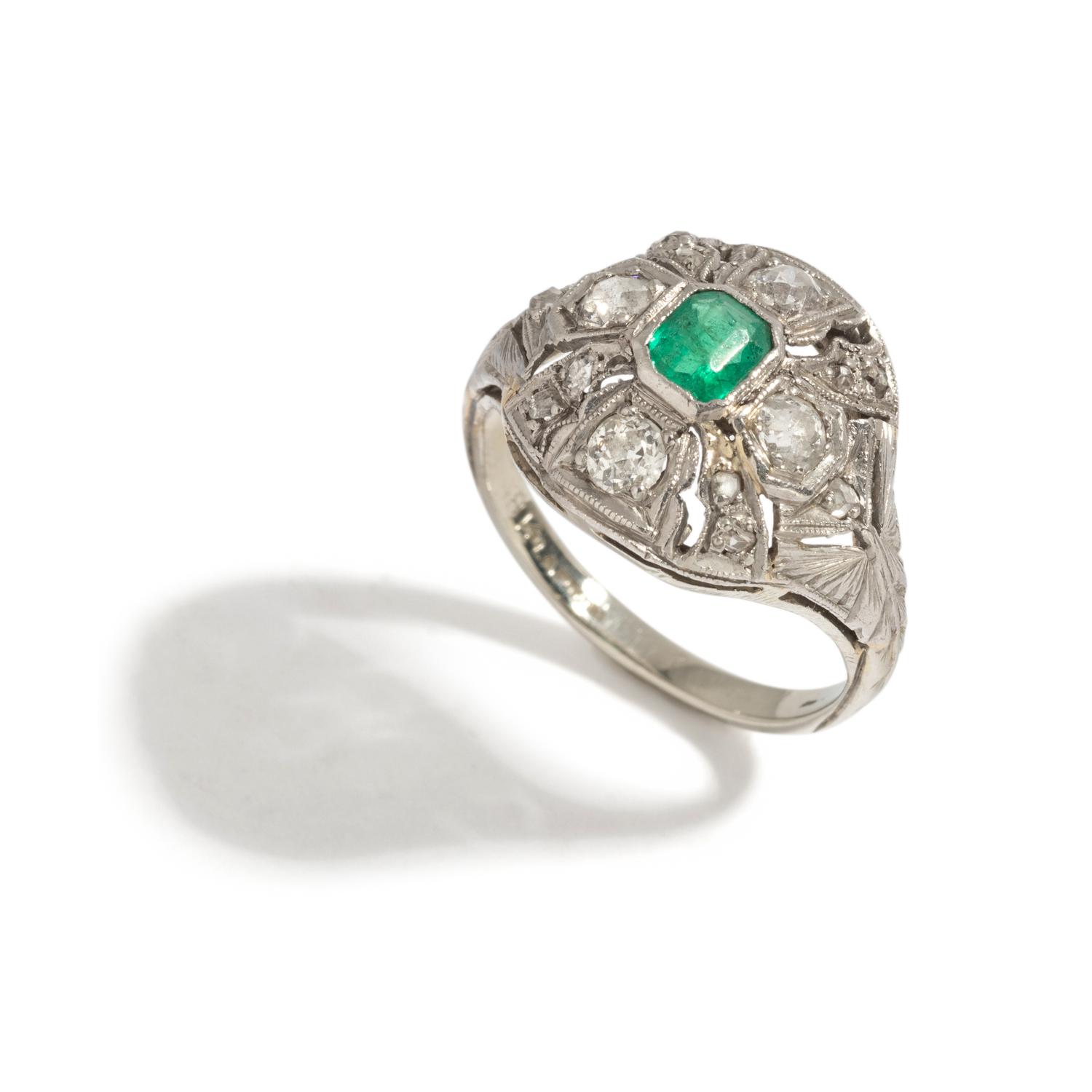 ART DECO, EMERALD AND DIAMOND RING