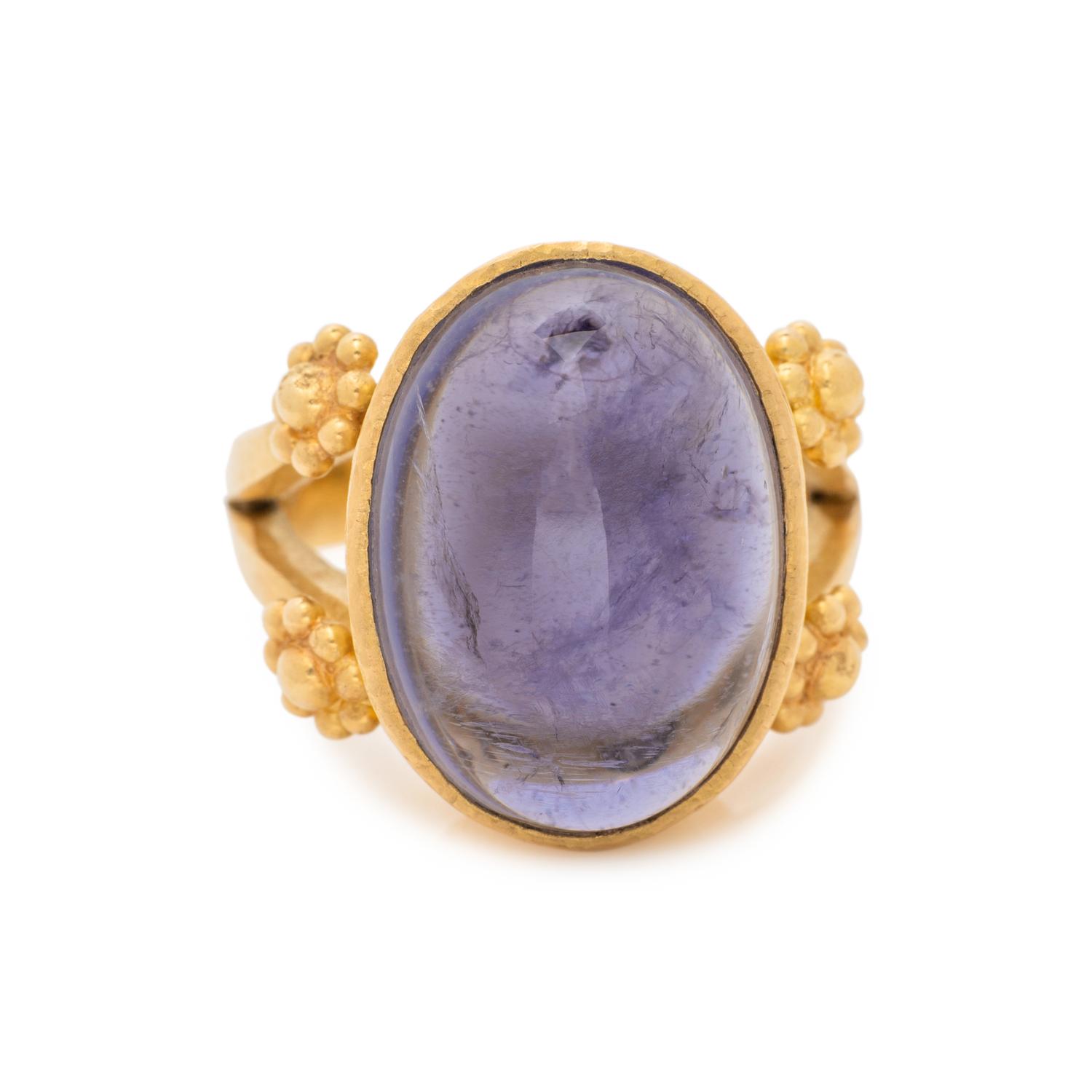 ELIZABETH LOCKE, YELLOW GOLD AND AMETHYST RING