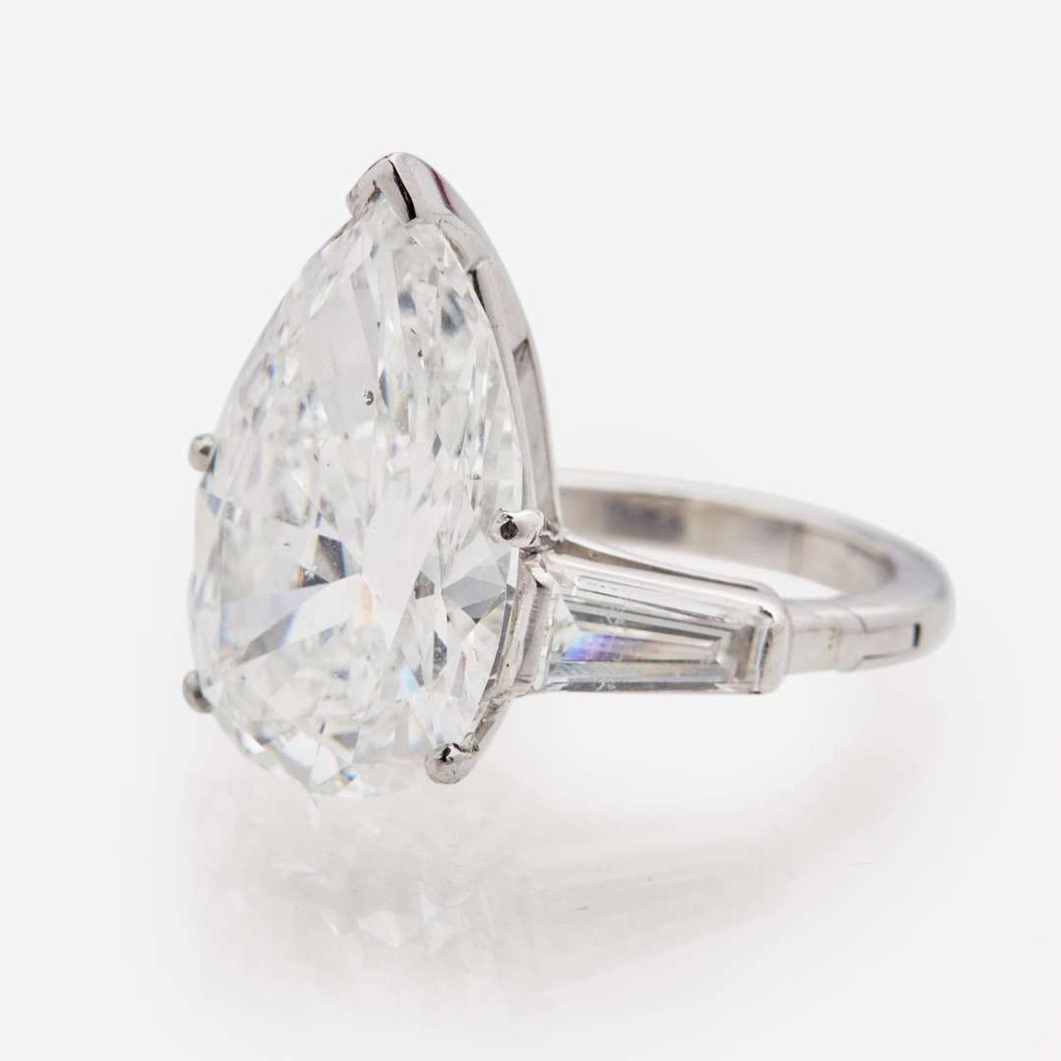 A Platinum and Diamond Ring Pear Shape 9.45 Carats, GIA Certified