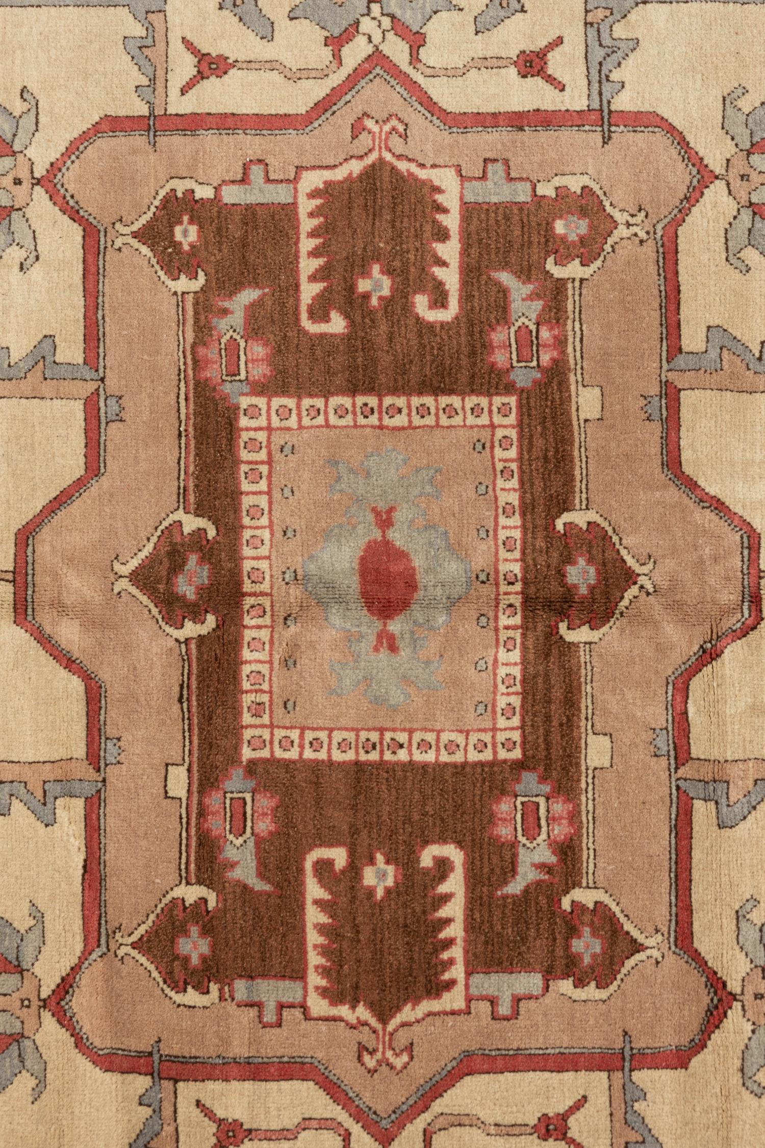 A Serapi Design Wool Rug