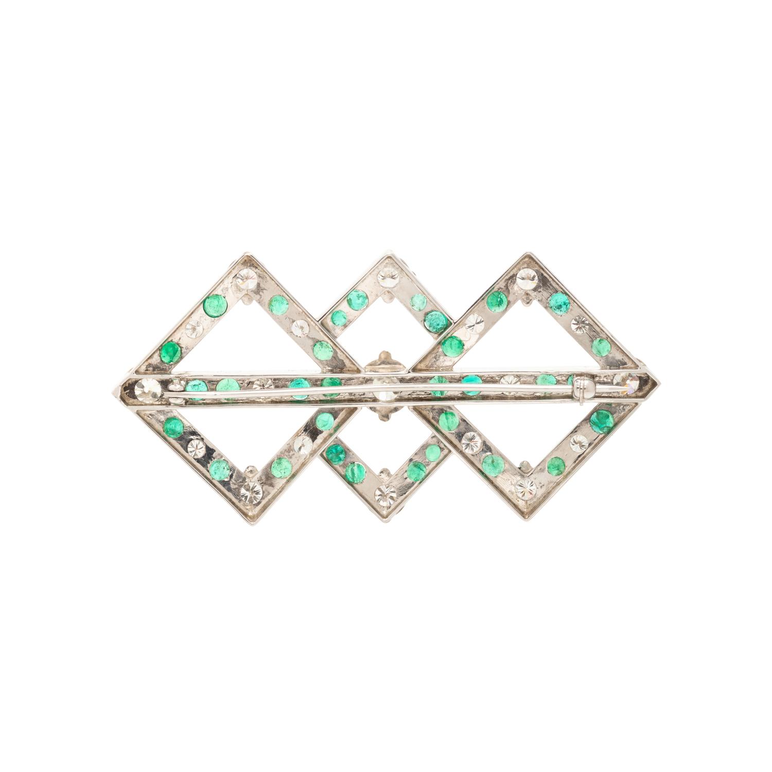 DIAMOND AND EMERALD BROOCH