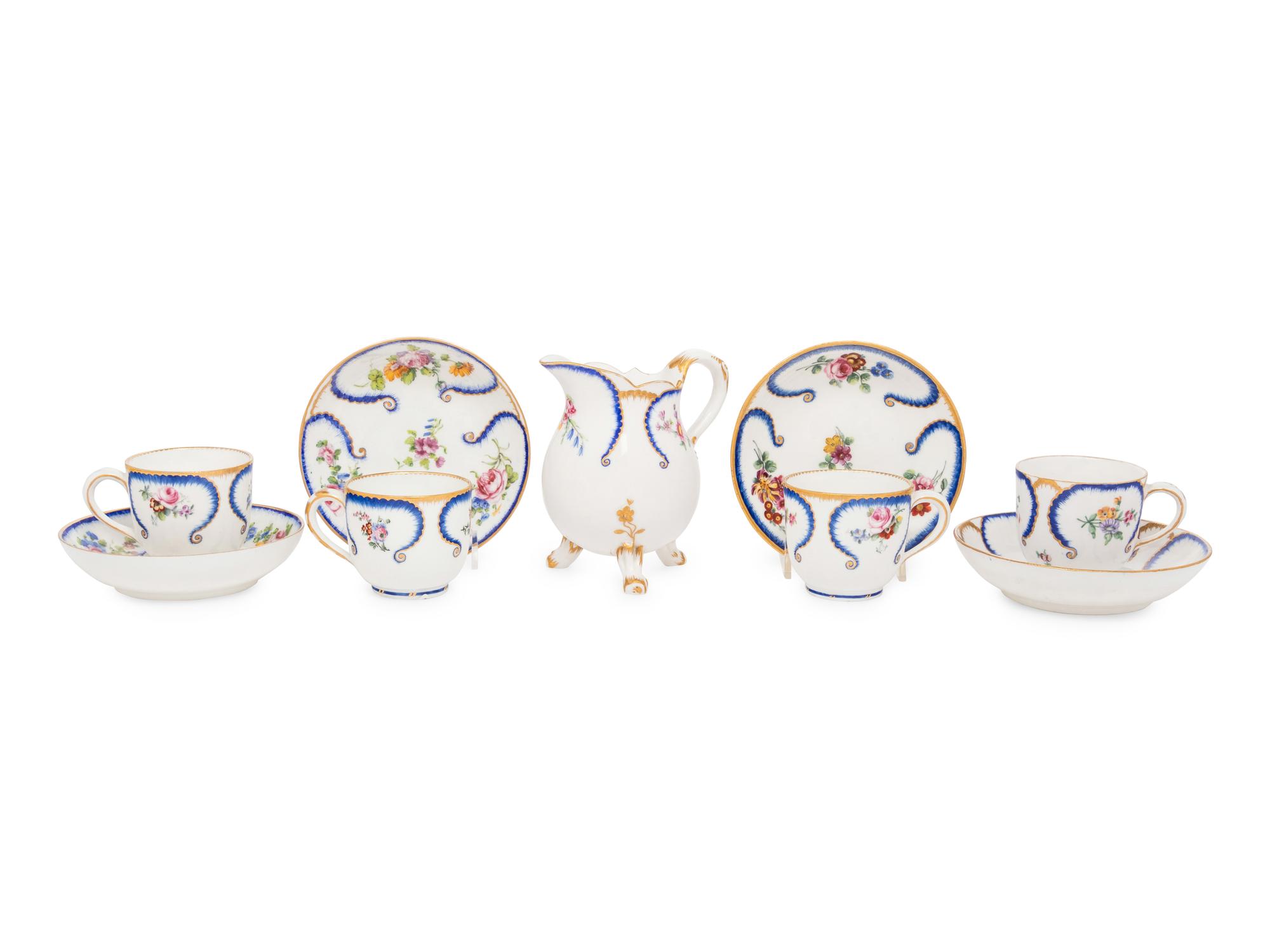 An Assembled Sèvres Feuille-de-Choux Porcelain Part Service Painted with Trophies