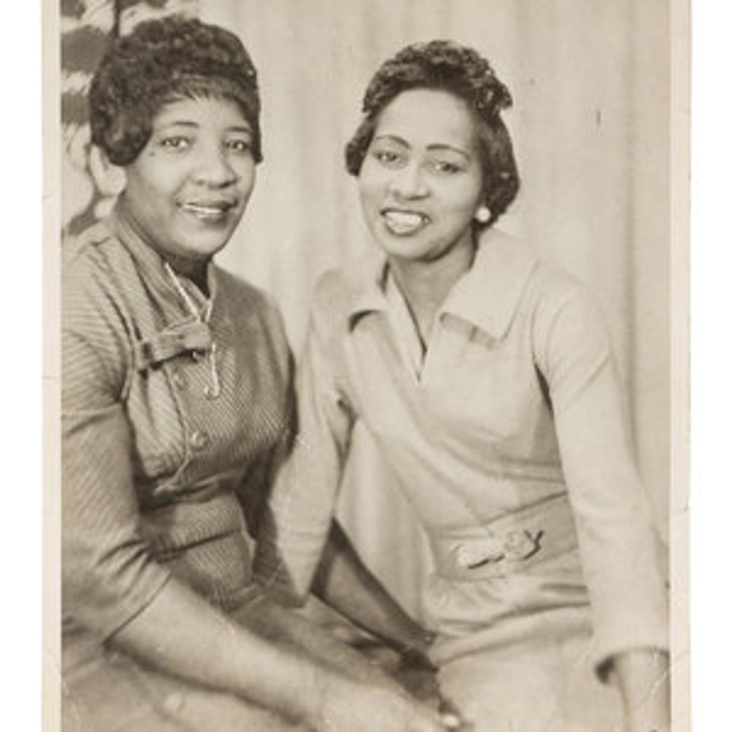 James Van Der Zee (1886-1983) "James Van Der Zee: Eighteen Photographs , 1905-1939"; and selected studio portraits