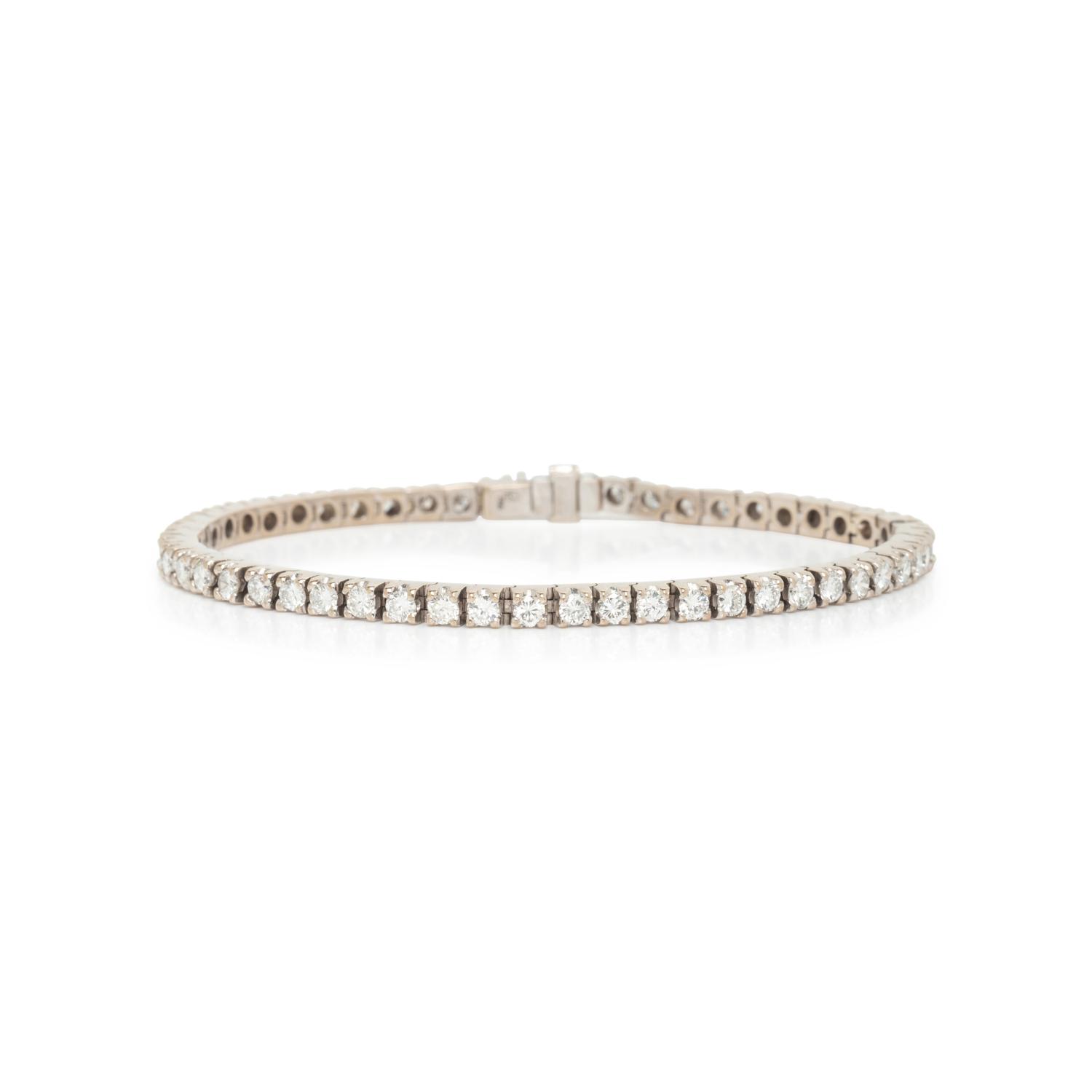 WHITE GOLD AND DIAMOND BRACELET