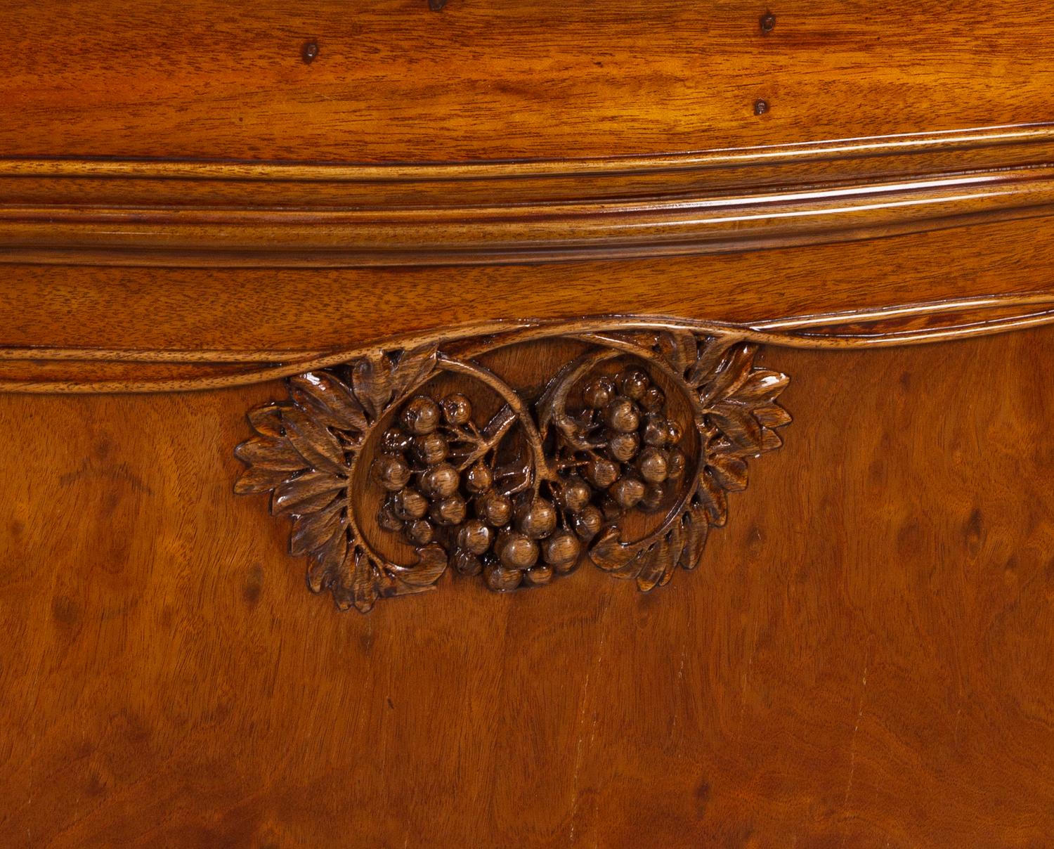 Art Nouveau Carved Bar Suite comprising a bar and a liquor cabinet