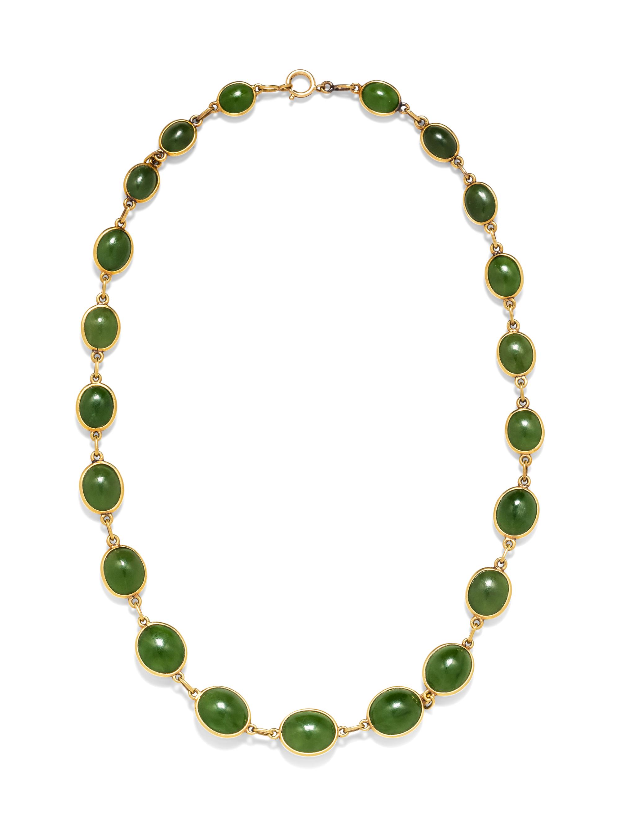 A 14 Karat Yellow Gold and Nephrite Necklace,