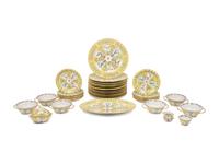 A Herend Yellow Dynasty Porcelain Service