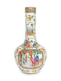 A Pair of Rose Medallion Porcelain Vases
