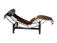A Le Corbusier Style LC4 Chaise Lounge — 20TH CENTURY