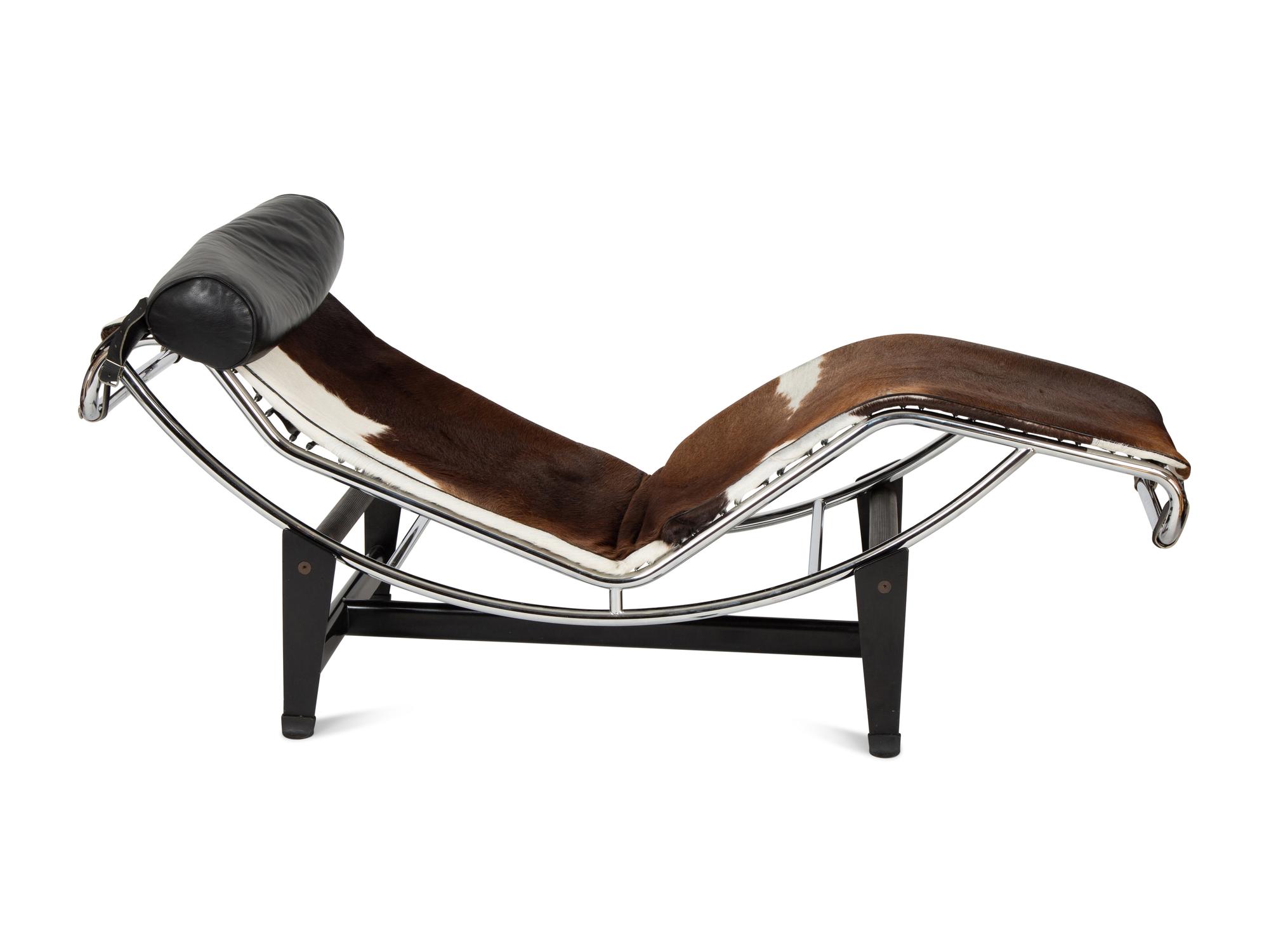 A Le Corbusier Style LC4 Chaise Lounge — 20TH CENTURY