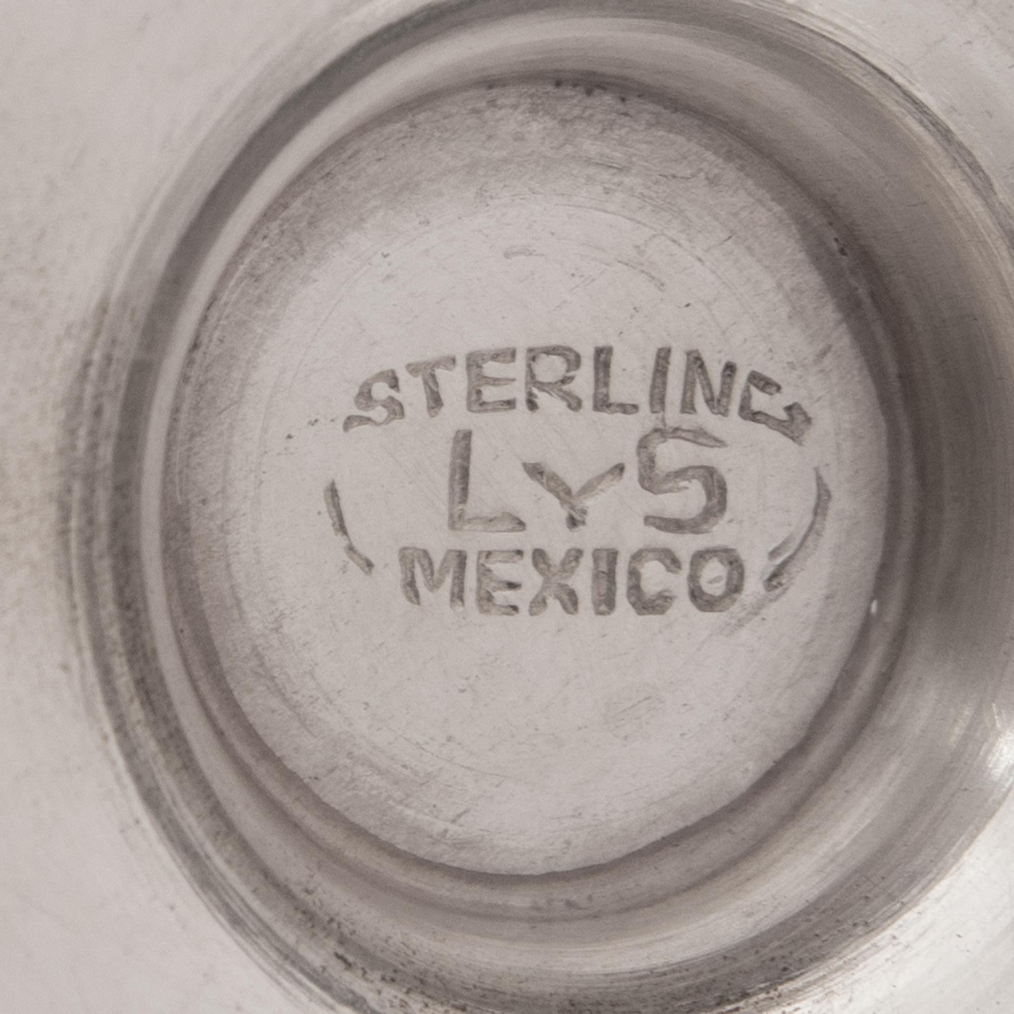 A Set of Sixteen Mexican Silver Sorbet Dishes