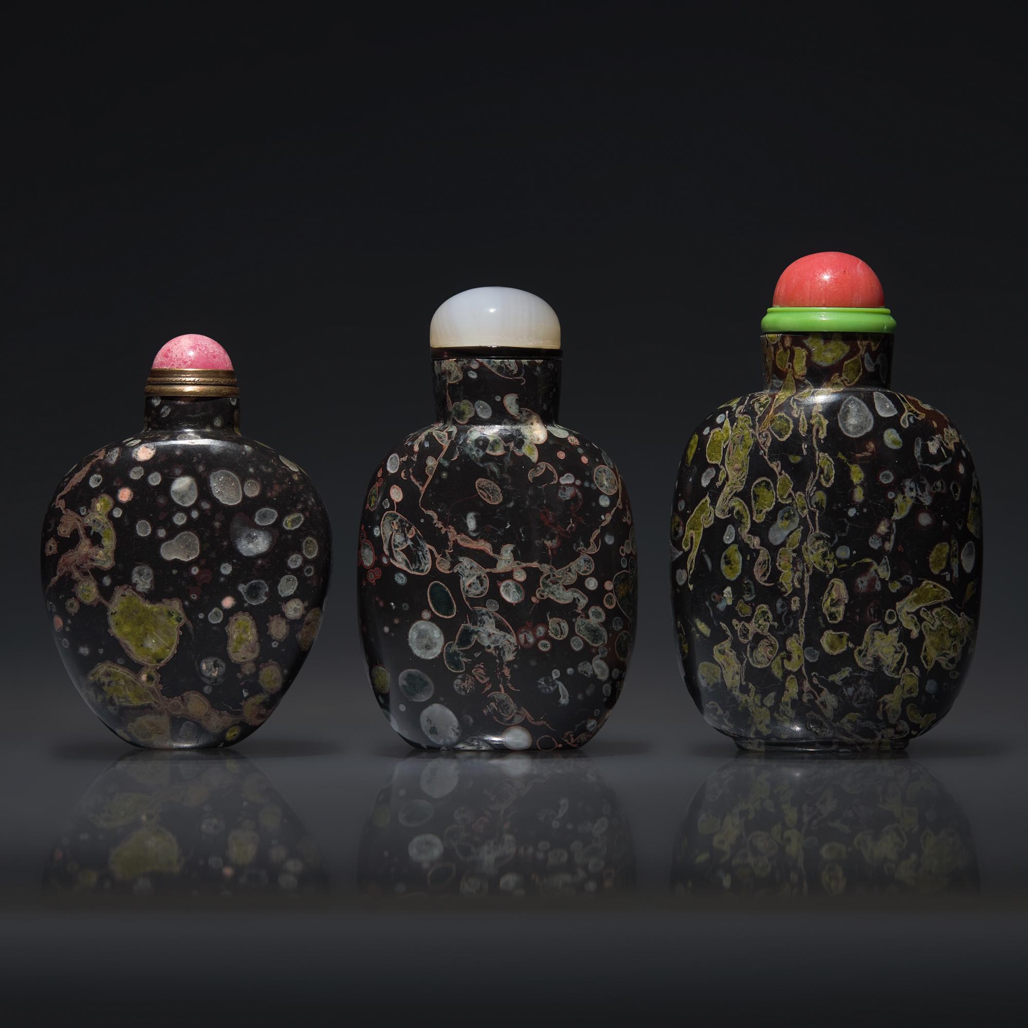 Three Chinese Amygdaloidal Basalt Snuff Bottles, Qing Dynasty, Late 18th to 19th Century — 清中期 玄武岩素面鼻煙壺三支