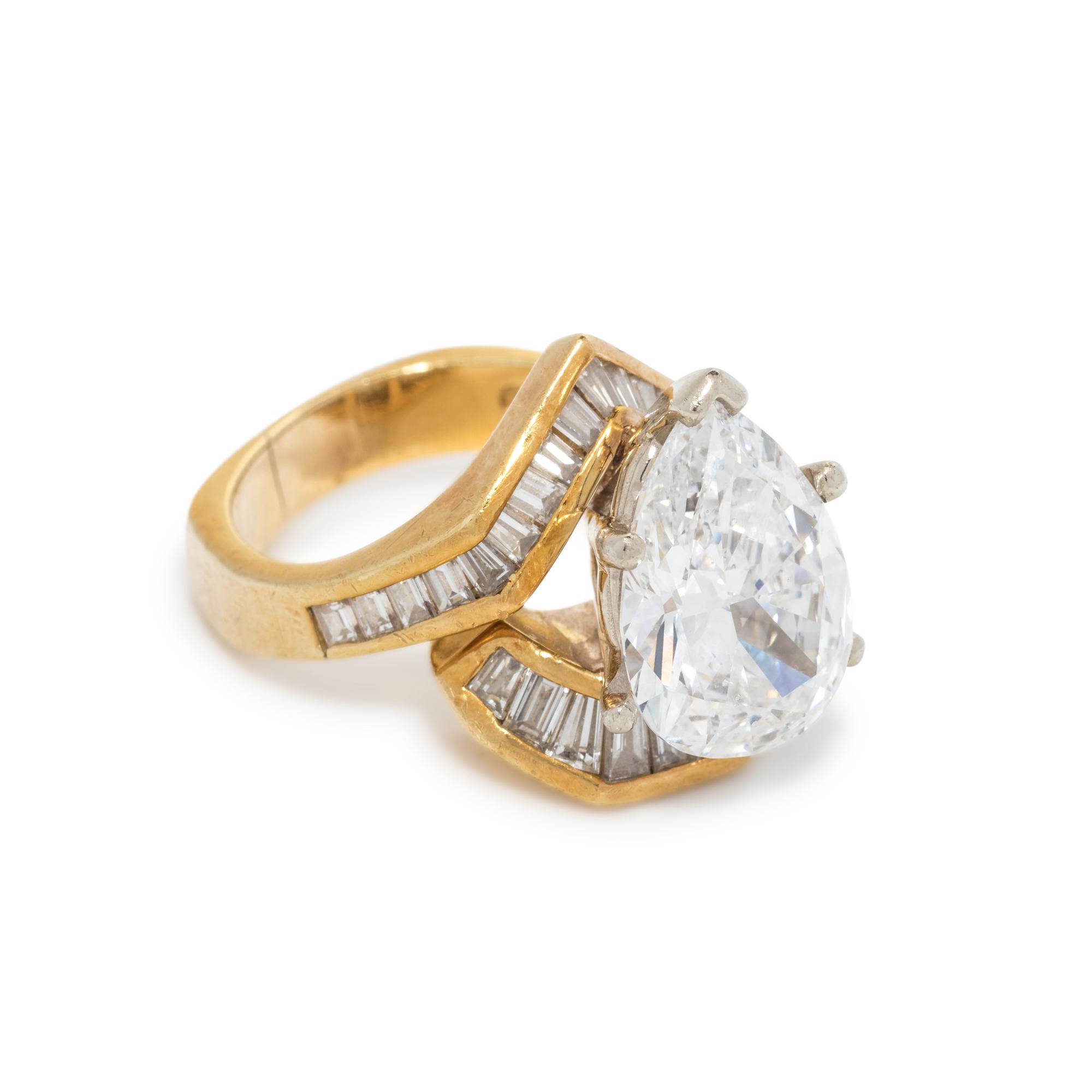 DIAMOND RING