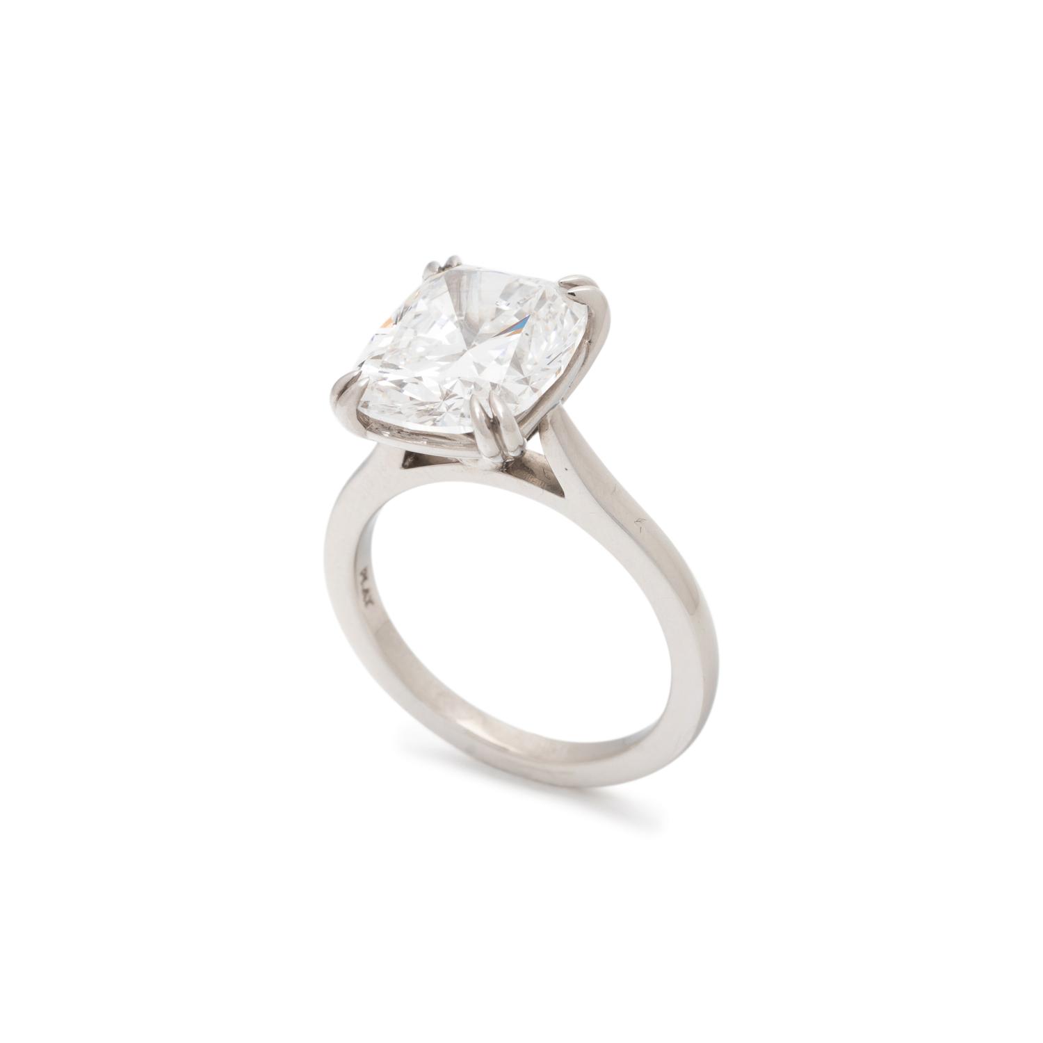 AN IMPORTANT DIAMOND RING