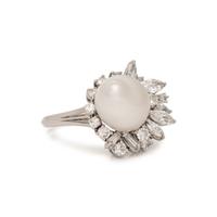 CULTURED SOUTH SEA PEARL AND DIAMOND RING
