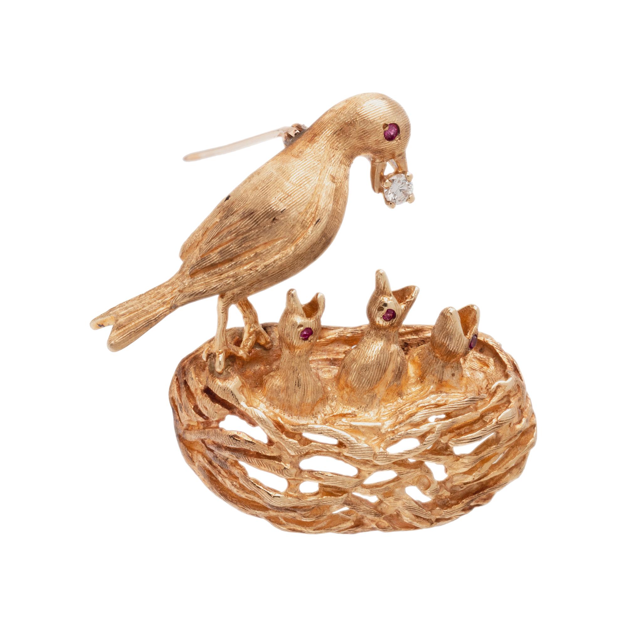 YELLOW GOLD AND MULTIGEM BIRD NEST BROOCH