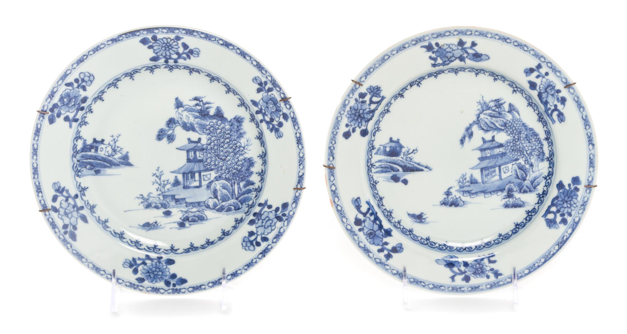 A Pair of Nanking Cargo Porcelain Plates Diameter 9 1/8 inches. — LATE 18TH CENTURY