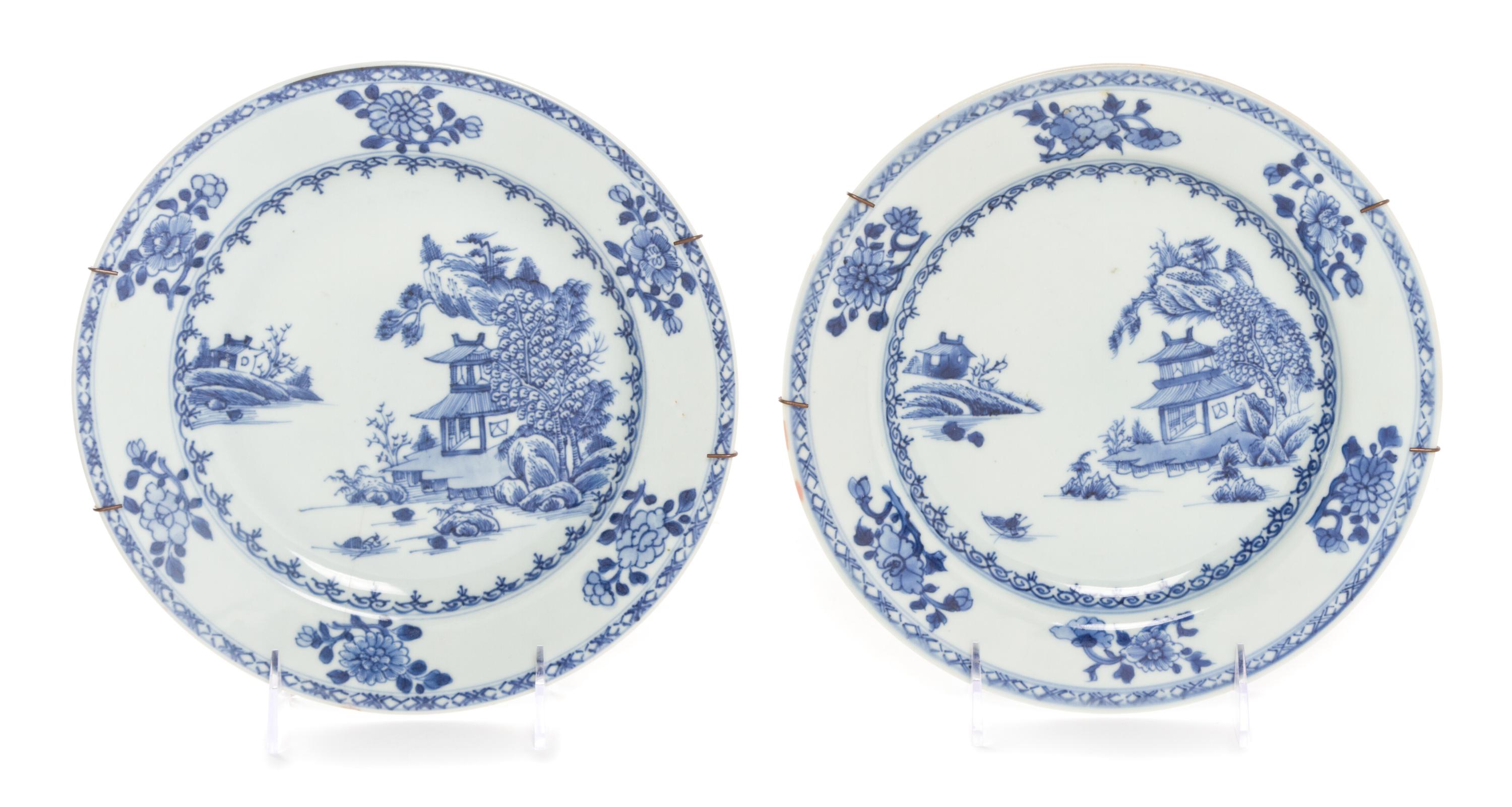 A Pair of Nanking Cargo Porcelain Plates Diameter 9 1/8 inches. — LATE 18TH CENTURY