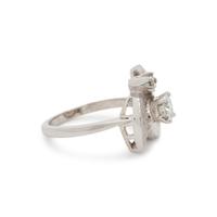 WHITE GOLD AND DIAMOND RING