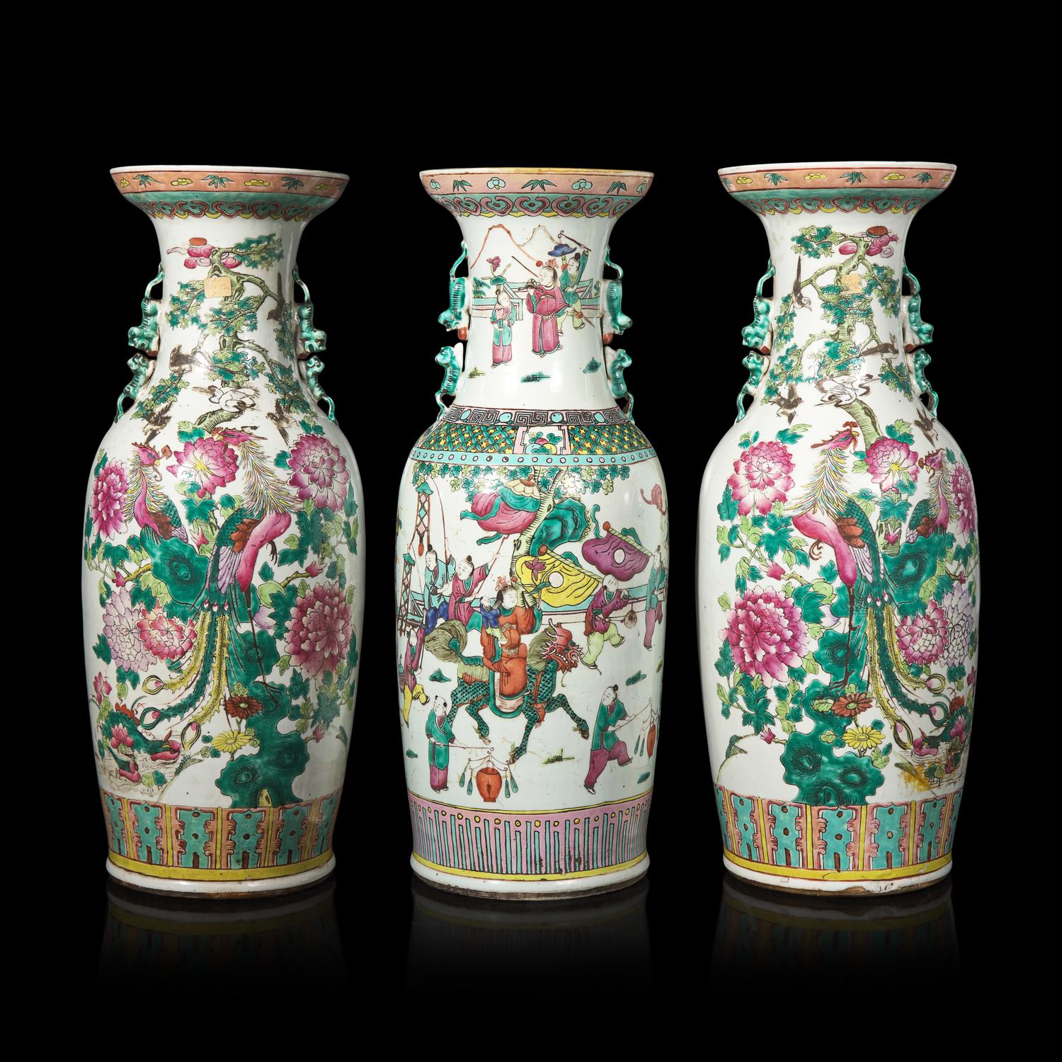 Three Chinese Famille Rose Porcelain Vases, Late 19th-20th Century 粉彩賞瓶三件