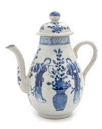 A Chinese Blue and White Glazed Porcelain Teapot Height 9 1/4 inches. — 19TH CENTURY