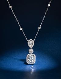 DIAMOND NECKLACE