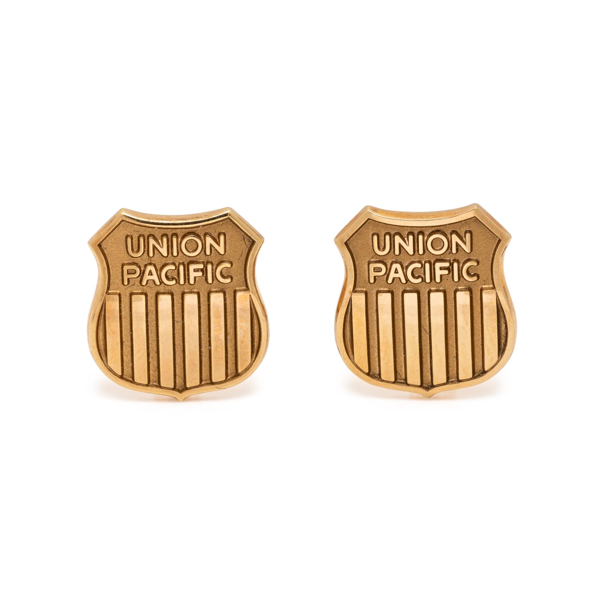 CARTIER, YELLOW GOLD 'UNION PACIFIC' CUFFLINKS