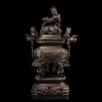 A Small Chinese Bronze 'Bamboo and Birds' Covered Censer, 19th-Early 20th Century 晚清民國 歲寒三友紋銅爐